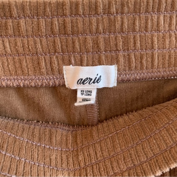 Aerie Groove-On Rib Velour Flare Pant . - Picture 6 of 8